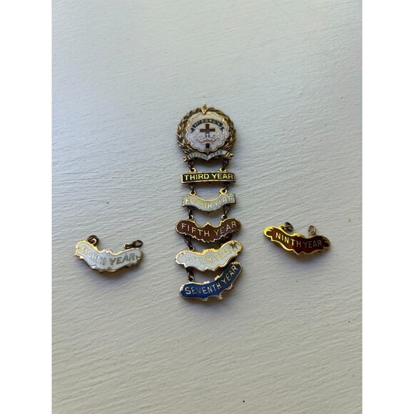 "Little's System Cross & Crown "1 ST CONG'L"  Pn 1/20 9KT Gold r - Picture 1 of 6